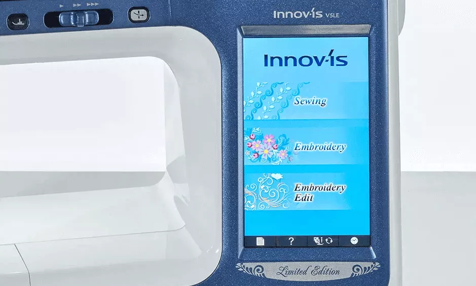Brother Innov-is V5LE с вышивальным блоком Brother Innov-is V5LE с вышивальным блоком